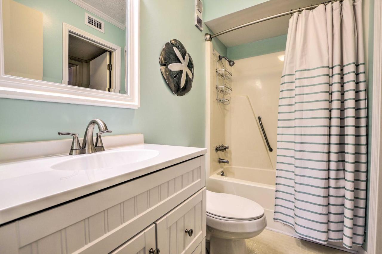 Sunny Condo - Private Ocean Isle Beach Access! Exterior photo