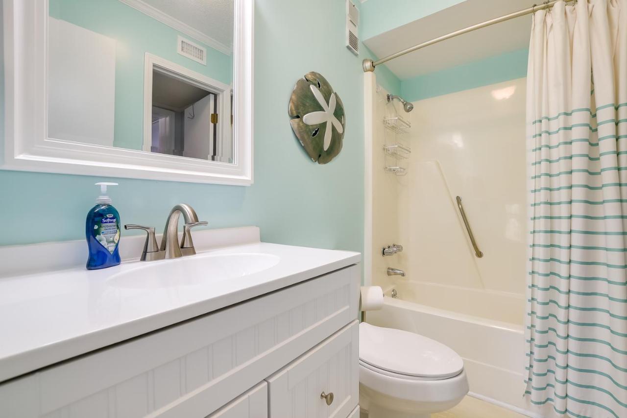Sunny Condo - Private Ocean Isle Beach Access! Exterior photo